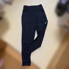 Reebok ブラック スポーツスパッツ