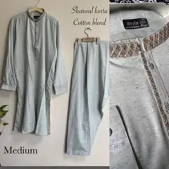 Item thumbnail for item 6fc679fa-93c1-4e74-8229-c7617b74f017