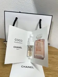 CHANEL シャネル　ココマドモアゼル　香水　新品未使用　ショッパー付き