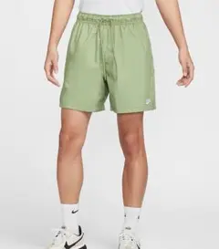 Nike ナイキ　ライトグリーン ショートパンツ　M