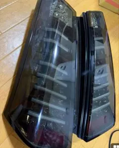 ヴァレンティ フルLEDスモークテールランプのサムネイル
