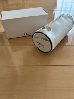 ディオール　ポーチ　白