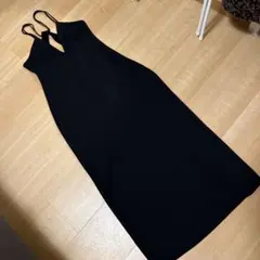 ブラックキャミワンピース Vネック　ZARA XS