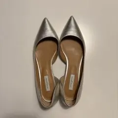 フラットパンプスのサムネイル