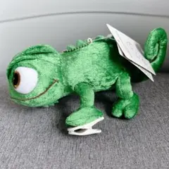 パスカル 肩のせ ぬいぐるみ ラプンツェル カメレオン ディズニー