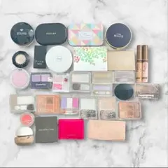 コスメ大量まとめ売り アイシャドウ チーク等 ジャンク品