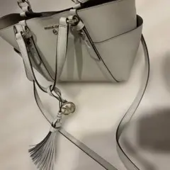 新品未開封MK MichelKLAINブルーサブバッグ - メルカリ
