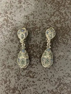 エレガントな青と緑のイヤリング