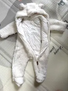 ロンパース (冬)