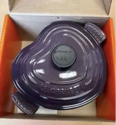 【新品未使用・箱あり】ルクルーゼココット ダムールホーロー鍋IH対応カシス 新品未使用・箱あり】ルクルーゼココット ダムールホーロー鍋IH対応