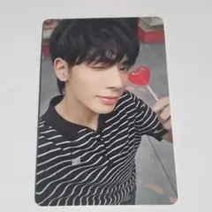 テヒョン　トレカ　SANCTUARY　LOVER　TXT