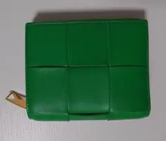 ボッテガヴェネタ マキシイントレチャート ラウンドジップ グリーン