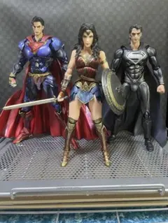 バットマン スーパーマン ワンダーウーマン フィギュア 3体セット