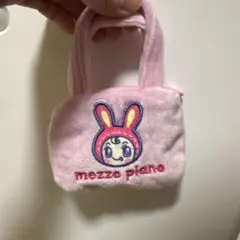 mezzo piano ナルミヤキャラクターズミニポーチ ベリエちゃんのサムネイル