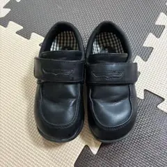 ブラックフォーマルシューズ マジックテープ式　　ムーンスター　17