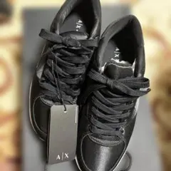 Armani Exchange A/X ブラックスニーカーのサムネイル