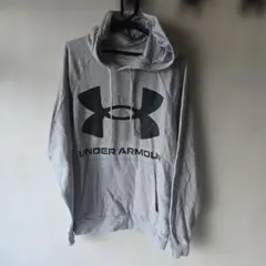 UNDER ARMOUR グレー フード付きトレーナー