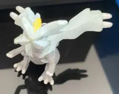 ポケットモンスター モンコレ ホワイトキュレムのサムネイル