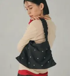 green label relaxing EMビジュー バッグ