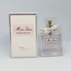 ほぼ未使用ミスディオール ブルーミングブーケ EDT 30ml 香水 箱付き