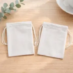 4℃ 巾着袋 2枚セット 白 小物入れ ジュエリー 保存袋 美品 まとめ売り