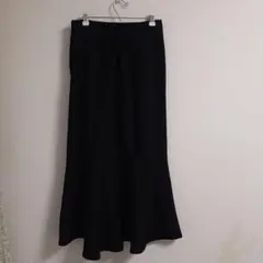 LOWRYS FARM　マーメイドスカート ブラック