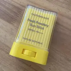 【新品】ネイチャーリパブリックFresh Powdery Sun Stick
