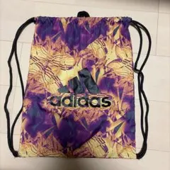 adidas ナップサックのサムネイル