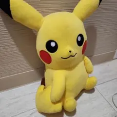 ポケットモンスター　もふぐっとしっぽみてみて！ぬいぐるみ　ピカチュウ