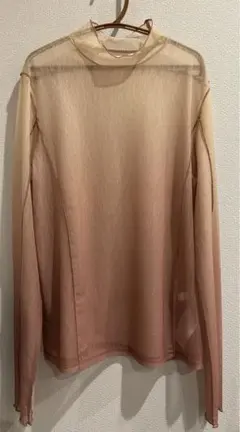 センスオブプレイス メローチュールハイネックトップ