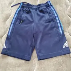 adidas ネイビー ストライプ ショートパンツ No.023