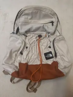 THE NORTH FACE バックパック ホワイト/オレンジ