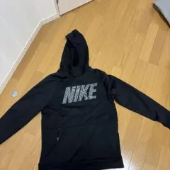 Nike DRI-FIT ブラックパーカー Mサイズ