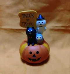 ハロウィン パンプキン オブジェ 置物 コンコンブル