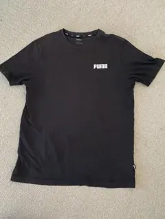 PUMA ブラック Tシャツ