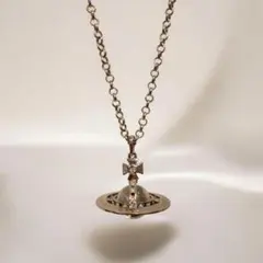 Vivienne Westwood ヴィヴィアン スモール オーブ ネックレス