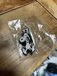 スヌーピー　ピンバッチ