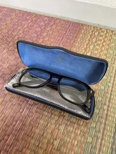 Kingsman 伊達メガネ ケース付き　黒フレーム