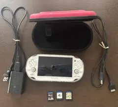 PSVITA(PCH-1100 3G\wi-fiモデル) メモカ、ソフト3つ付き
