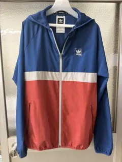 adidas アディダス　ウィンドブレーカー
