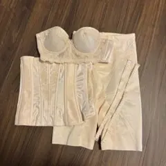 FOUR Sis & Co. ブライダルインナー C65