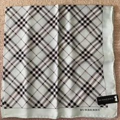 未使用　BURBERRY バーバリー　チェック柄 シルク入　スカーフ　水色
