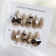 Item thumbnail for item 50638ee0-a1d2-49e7-b139-a7b5f9429573