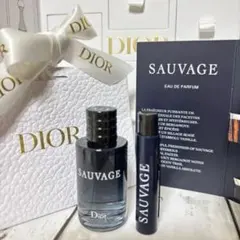 Dior Sauvage Eau de Parfum 10ml 新品　おまけ付き
