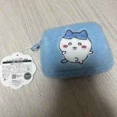 ちいかわ　ふわふわミニポーチ　ハチワレ