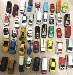 トミカ 大量セット ミニカー まとめ売り 45点 ピカチュウカーありのサムネイル