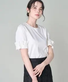 Maglie le cassetto 袖フリルプルオーバー【美品】のサムネイル