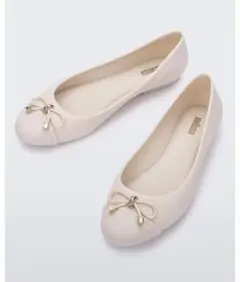 新品melissa 13,500円 晴雨兼用バレエシューズ Lベージュ 24のサムネイル