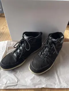 VANSブラック　ハイカットスニーカー　27.5【2月末で処分予定】