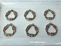 アクセサリーパーツ ハンドメイド素材 no.5 リボン 三角形チャーム6個